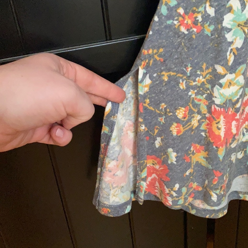 Lularoe “Perfect T” - Picture 2 of 6